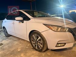 نيسان فيرسا